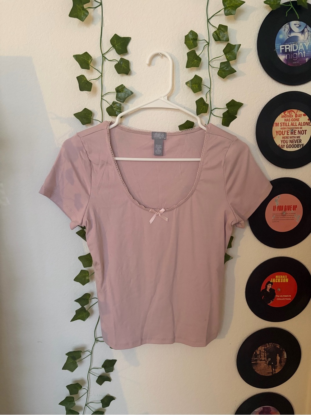 Tilly's Women's Short Sleeve Scoop Neck Top - Dusty Rose